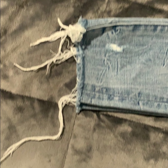 ripped skinny jeans - Picture 5 of 5